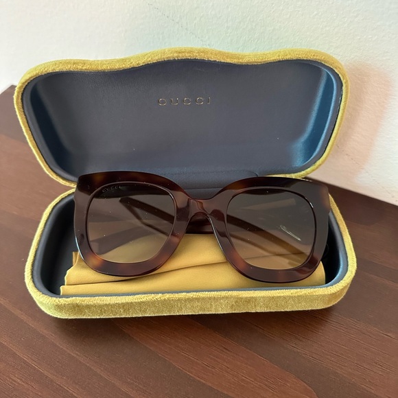 Gucci round frame star sunglasses - tortoise - Picture 3 of 4